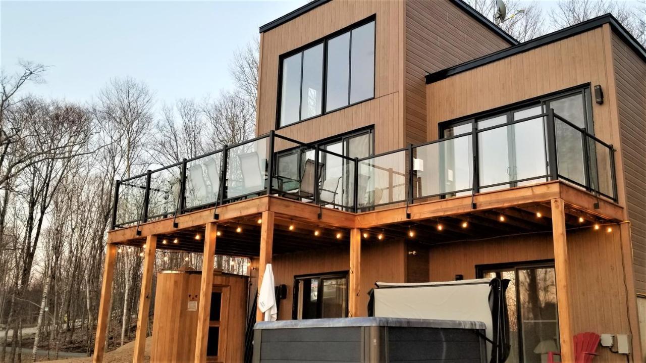 הוילה La Conception Chalet Serenity - Mont Tremblant Ski - Spa Sauna Wifi Tv Privet Chic Modern House מראה חיצוני תמונה