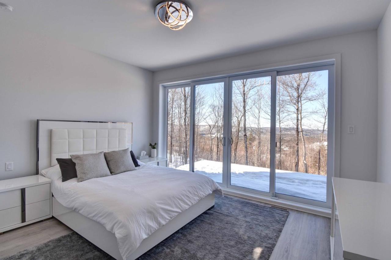 הוילה La Conception Chalet Serenity - Mont Tremblant Ski - Spa Sauna Wifi Tv Privet Chic Modern House מראה חיצוני תמונה