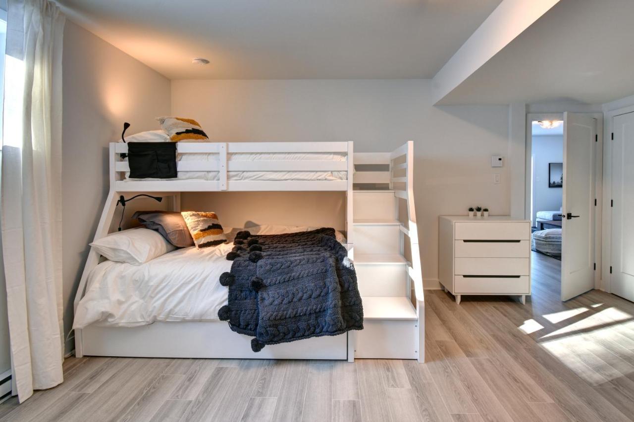 הוילה La Conception Chalet Serenity - Mont Tremblant Ski - Spa Sauna Wifi Tv Privet Chic Modern House מראה חיצוני תמונה
